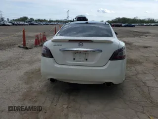 2014 Nissan Maxima SV z VIN 1N4AA5AP0EC439334, wystawiony jako Copart lot #54109875 z przebiegiem 131 592 mil mil oraz Szkoda całkowita • Salvage title. Historia ofert i sprzedaży dostępna na DreamBid. Obrazek 6.