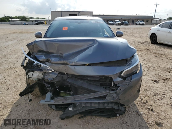 2024 Nissan Sentra SV z VIN 3N1AB8CV0RY323832, wystawiony jako Copart lot #55803155 z przebiegiem 7 346 mil mil oraz Szkoda całkowita • Salvage title. Historia ofert i sprzedaży dostępna na DreamBid. Obrazek 5.