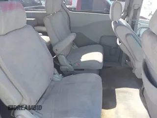 2006 Nissan Quest S Special Edition with VIN 5N1BV28U06N108977, listed as a IAAI auction lot 41739468 with 121,996 mi miles. Bid and sale history available at carsss.com. Image 8.