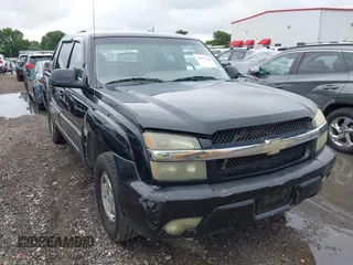 2004 Chevrolet Avalanche z VIN 3GNEC12T44G110102, wystawiony jako IAAI lot #42477103 z przebiegiem 229 897 mil mil oraz . Historia ofert i sprzedaży dostępna na DreamBid. Obrazek 1.