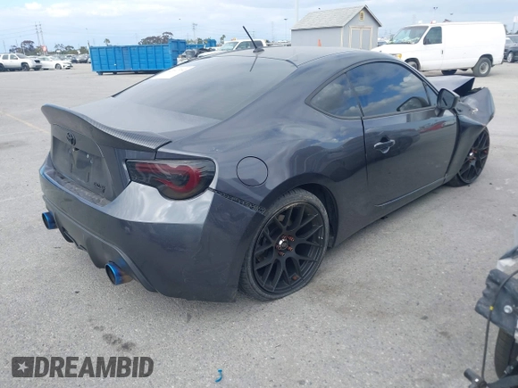 2013 Scion FR-S with VIN JF1ZNAA16D2713197, listed as a IAAI auction lot 42047792 with 83,430 mi miles. Bid and sale history available at carsss.com. Image 4.