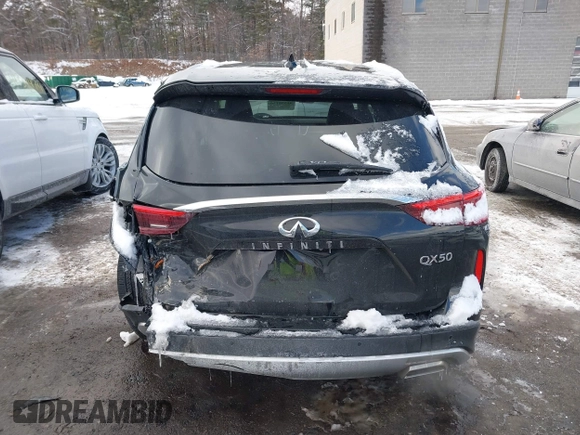 2021 Infiniti QX50 Luxe z VIN 3PCAJ5BBXMF110042, wystawiony jako IAAI lot #41358126 z przebiegiem 40 934 mil mil oraz . Historia ofert i sprzedaży dostępna na DreamBid. Obrazek 16.