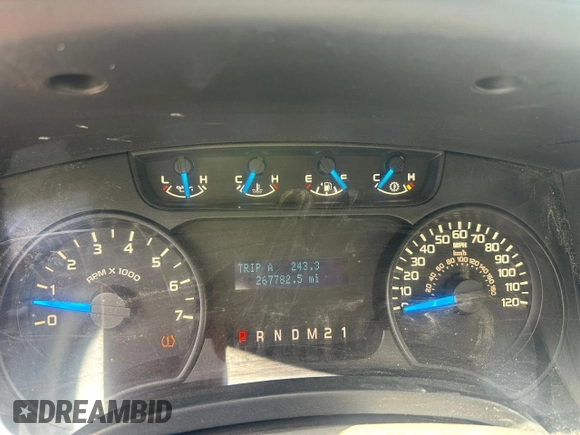 2014 Ford F-150 XL z VIN 1FTFX1ET3EKD27549, wystawiony jako Copart lot #59121075 z przebiegiem 267 782 mil mil oraz Czysty tytuł • Clean title. Historia ofert i sprzedaży dostępna na DreamBid. Obrazek 8.