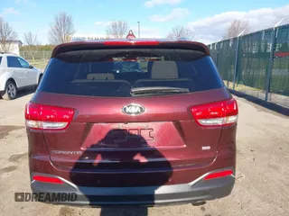 2016 Kia Sorento LX with VIN 5XYPGDA34GG128787, listed as a IAAI auction lot 41920884 with 70,417 mi miles. Bid and sale history available at carsss.com. Image 17.