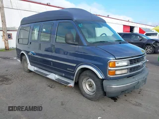 1997 Chevrolet Express Cargo z VIN 1GBFG15R2V1086016, wystawiony jako IAAI lot #41378486 z przebiegiem 241 228 mil mil oraz . Historia ofert i sprzedaży dostępna na DreamBid. Obrazek 1.