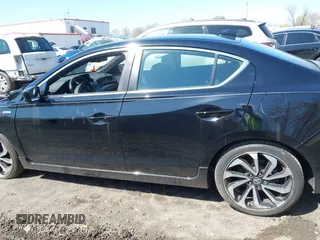 2018 Acura ILX w/Premium/A-SPEC Pkg with VIN 19UDE2F86JA001727, listed as a IAAI auction lot 41918028 with 46,325 mi miles. Bid and sale history available at carsss.com. Image 14.