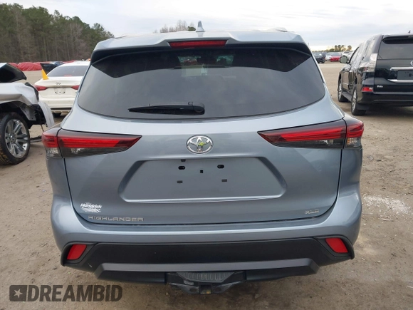 2024 Toyota Highlander LE z VIN 5TDKDRAH2RS542863, wystawiony jako IAAI lot #41466780 z przebiegiem 6 558 mil mil oraz . Historia ofert i sprzedaży dostępna na DreamBid. Obrazek 16.