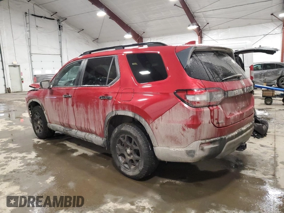 2024 Honda Pilot TrailSport with VIN 5FNYG1H64RB045051, listed as a Copart auction lot 41890965 with 16,470 mi miles and Salvage Title. Bid and sale history available at carsss.com. Image 2.