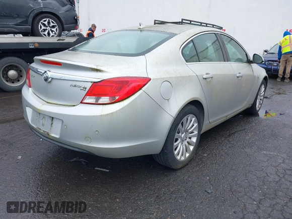 2011 Buick Regal CXL RL6 with VIN W04GU5GC9B1018360, listed as a IAAI auction lot 41974395 with 27,271 mi miles. Bid and sale history available at carsss.com. Image 4.