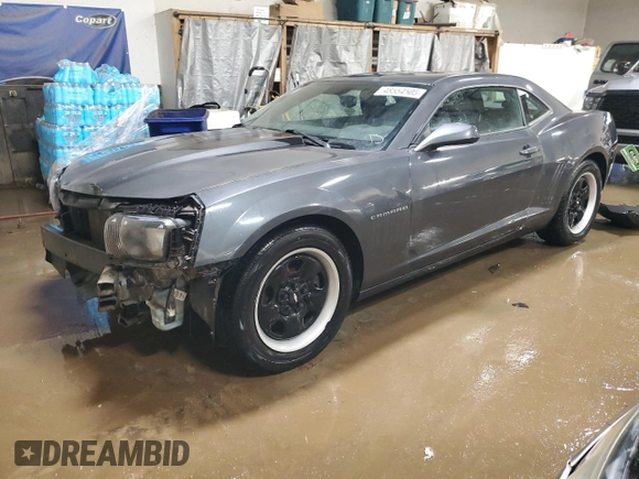 2011 Chevrolet Camaro 1LS z VIN 2G1FE1ED8B9139470, wystawiony jako Copart lot #48554505 z przebiegiem 149 513 mil mil oraz Szkoda całkowita • Salvage title. Historia ofert i sprzedaży dostępna na DreamBid. Obrazek 1.