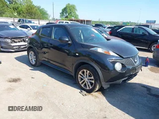 2012 Nissan Juke SL z VIN JN8AF5MV5CT113004, wystawiony jako IAAI lot #42190770 z przebiegiem 117 009 mil mil oraz . Historia ofert i sprzedaży dostępna na DreamBid. Obrazek 1.