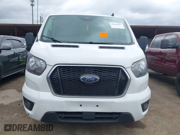 2024 Ford Transit Passenger XL with VIN 1FBAX2YG6RKA21325, listed as a IAAI auction lot 42030901 with 22,993 mi miles. Bid and sale history available at carsss.com. Image 12.