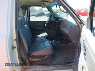 2009 Ford Ranger XL with VIN 1FTYR10D79PA64395, listed as a IAAI auction lot 42017096 with 266,934 mi miles. Bid and sale history available at carsss.com. Image 5.