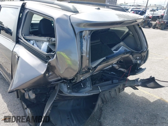 2015 Toyota Sienna SE with VIN 5TDXK3DCXFS680767, listed as a IAAI auction lot 42237107 with 105,912 mi miles and . Bid and sale history available at DreamBid. Image 12.