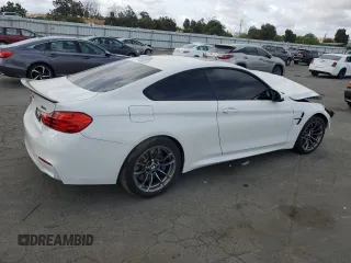 2015 BMW M4 with VIN WBS3R9C53FK334270, listed as a Copart auction lot 68763514 with 71,816 mi miles and Salvage Title. Bid and sale history available at carsss.com. Image 3.