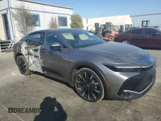 2024 Toyota Crown Platinum with VIN JTDAFAAF8R3008127, listed as a Copart auction lot 81408164 with 6,541 mi miles and Salvage Title. Bid and sale history available at carsss.com. Image 4.