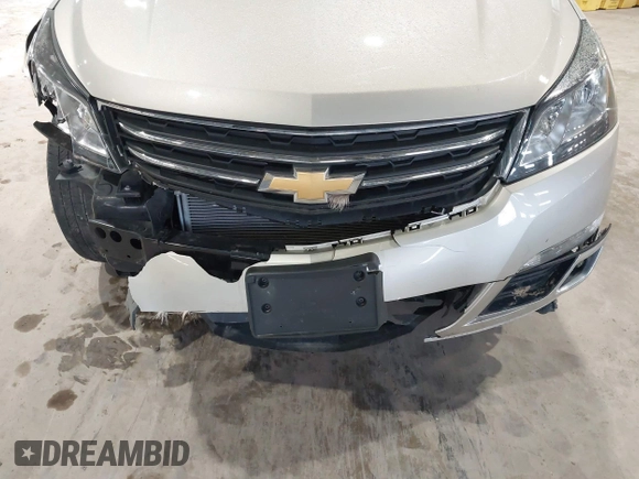 2015 Chevrolet Traverse LT with VIN 1GNKRHKDXFJ194964, listed as a IAAI auction lot 41728795 with 167,760 mi miles and . Bid and sale history available at DreamBid. Image 6.