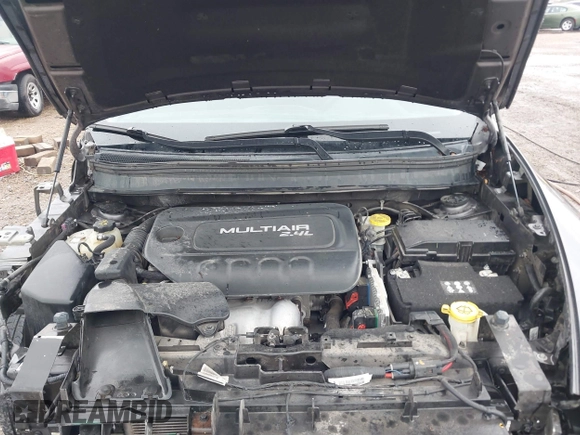 2018 Jeep Cherokee Latitude with VIN 1C4PJLCB6JD588989, listed as a IAAI auction lot 41319570 with 71,333 mi miles. Bid and sale history available at carsss.com. Image 10.