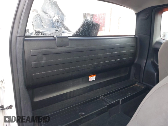 2016 Toyota Tacoma SR with VIN 5TFRX5GN0GX071038, listed as a IAAI auction lot 41176395 with 160,803 mi miles and . Bid and sale history available at DreamBid. Image 8.
