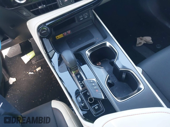 2024 Lexus NX 350h Premium z VIN JTJGKCEZ1R2023707, wystawiony jako IAAI lot #42153729 z przebiegiem 15 285 mil mil oraz . Historia ofert i sprzedaży dostępna na DreamBid. Obrazek 11.