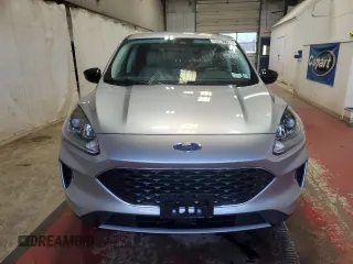 2022 Ford Escape SE with VIN 1FMCU9G68NUB09303, listed as a Copart auction lot 50367795 with 110,088 mi miles and Clean Title. Bid and sale history available at DreamBid. Image 5.