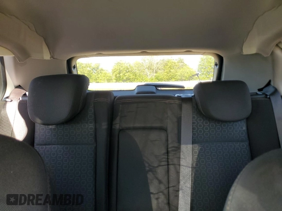 2020 Chevrolet Trax LS z VIN 3GNCJNSB8LL129446, wystawiony jako Copart lot #56025605 z przebiegiem 41 326 mil mil oraz Czysty tytuł • Clean title. Historia ofert i sprzedaży dostępna na DreamBid. Obrazek 10.