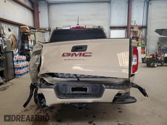 2022 GMC Canyon 2WD Elevation with VIN 1GTG5CENXN1185875, listed as a Copart auction lot 68082724 with 20,976 mi miles and Clean Title. Bid and sale history available at carsss.com. Image 6.