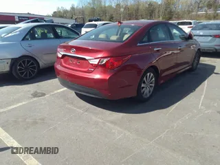 2014 Hyundai Sonata SE with VIN 5NPEC4AC5EH923646, listed as a IAAI auction lot 41935203 with 90,506 mi miles and . Bid and sale history available at DreamBid. Image 4.