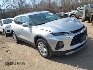 2020 Chevrolet Blazer LT z VIN 3GNKBHRSXLS704944, wystawiony jako IAAI lot #42009155 z przebiegiem 49 370 mil mil oraz . Historia ofert i sprzedaży dostępna na DreamBid. Obrazek 1.