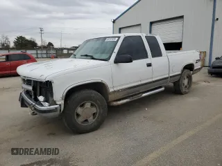 1998 Chevrolet Silverado 1500 with VIN 2GCEK19R6W1230243, listed as a Copart auction lot 48737325 with 153,692 mi miles and Salvage Title. Bid and sale history available at DreamBid. Image 1.