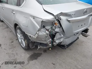 2015 Nissan Altima 2.5 S with VIN 1N4AL3AP6FC598178, listed as a IAAI auction lot 42012345 with 130,810 mi miles. Bid and sale history available at carsss.com. Image 6.