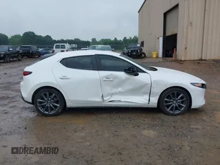 2019 Mazda 3 with VIN JM1BPAJM9K1135163, listed as a IAAI auction lot 42245512 with 39,978 mi miles and . Bid and sale history available at DreamBid. Image 13.