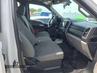 2018 Ford F-250 XL with VIN 1FT7W2A6XJEB99400, listed as a IAAI auction lot 42849106 with 86,965 mi miles and . Bid and sale history available at DreamBid. Image 10.