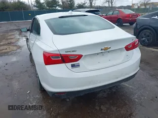 2018 Chevrolet Malibu LT with VIN 1G1ZD5ST0JF100011, listed as a IAAI auction lot 41738471 with 130,000 mi miles. Bid and sale history available at carsss.com. Image 3.