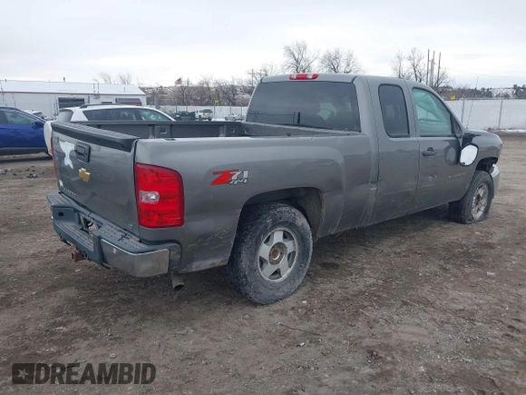 2013 Chevrolet Silverado 1500 LT with VIN 1GCRKSE73DZ268481, listed as a IAAI auction lot 41461642 with 280,718 mi miles and . Bid and sale history available at DreamBid. Image 4.