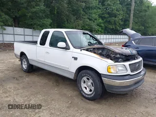 2001 Ford F-150 XL with VIN 1FTRX17L61NB83384, listed as a IAAI auction lot 42437402 with Not provided miles and . Bid and sale history available at DreamBid. Image 1.