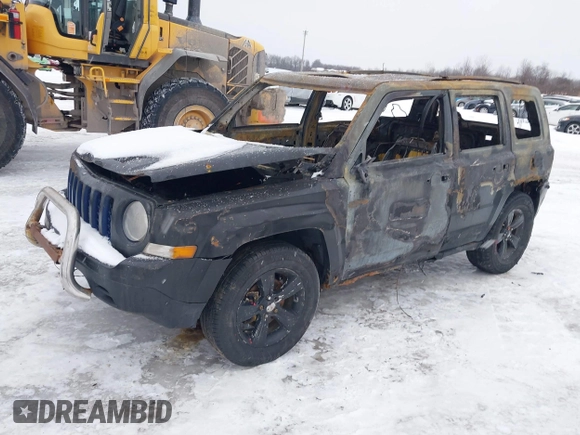 2011 Jeep Patriot Sport with VIN 1J4NF1GB5BD142027, listed as a IAAI auction lot 41509901 with 212,662 mi miles. Bid and sale history available at carsss.com. Image 2.