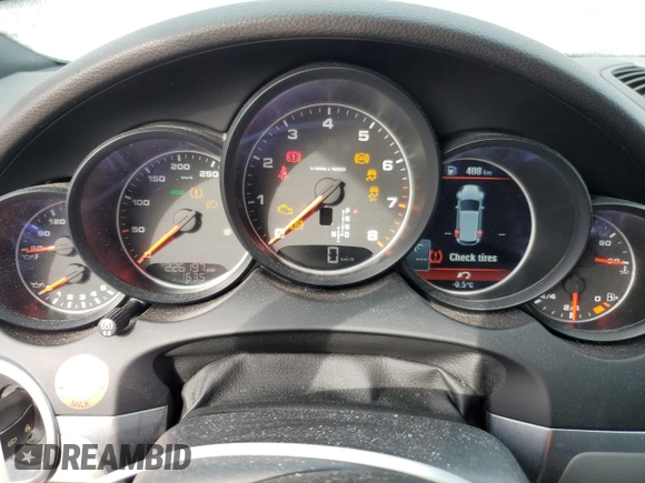2016 Porsche Cayenne with VIN WP1AA2A29GKA38322, listed as a Copart auction lot 51913385 with 226,197 mi miles and Salvage Title. Bid and sale history available at carsss.com. Image 9.