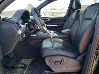 2018 Audi Q7 Premium Plus z VIN WA1LHAF77JD042203, wystawiony jako Copart lot #63196135 z przebiegiem 57 280 mil mil oraz Szkoda całkowita • Salvage title. Historia ofert i sprzedaży dostępna na DreamBid. Obrazek 7.