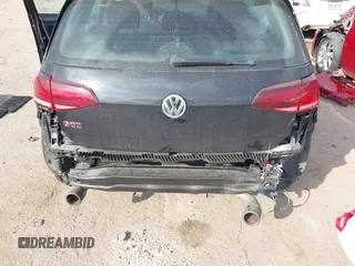 2021 Volkswagen GTI S z VIN 3VW5T7AU6MM010040, wystawiony jako IAAI lot #41503615 z przebiegiem 68 025 mil mil oraz . Historia ofert i sprzedaży dostępna na DreamBid. Obrazek 6.