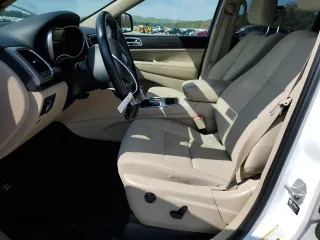 2022 Jeep Grand Cherokee WK Laredo E with VIN 1C4RJFAGXNC162291, listed as a Copart auction lot 69004694 with 42,331 mi miles and Salvage Title. Bid and sale history available at carsss.com. Image 7.
