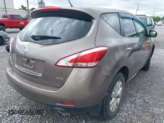 2012 Nissan Murano SL z VIN JN8AZ1MWXCW238779, wystawiony jako IAAI lot #42232208 z przebiegiem 186 091 mil mil oraz . Historia ofert i sprzedaży dostępna na DreamBid. Obrazek 4.