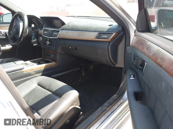 2010 Mercedes-Benz E 350 Luxury with VIN WDDHF5GB3AA056229, listed as a IAAI auction lot 42064644 with 159,957 mi miles and . Bid and sale history available at DreamBid. Image 5.