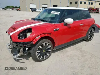 2023 MINI Hardtop Cooper SE with VIN WMW13DJ04P2T31287, listed as a Copart auction lot 59362305 with 25,221 mi miles and Salvage title. Bid and sale history available at DreamBid. Image 1.