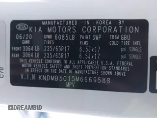 2021 Kia Sedona LX with VIN KNDMB5C15M6669588, listed as a IAAI auction lot 41757129 with 14,738 mi miles. Bid and sale history available at carsss.com. Image 9.