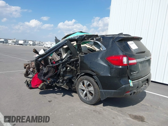 2021 Subaru Ascent Premium with VIN 4S4WMAFD5M3462245, listed as a IAAI auction lot 42110493 with Not provided miles and . Bid and sale history available at DreamBid. Image 3.