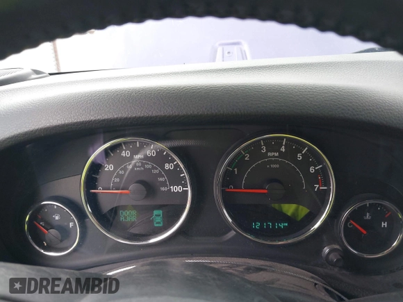 2018 Jeep Wrangler Unlimited Sport S with VIN 1C4BJWDG6JL882596, listed as a IAAI auction lot 42099289 with 121,714 mi miles and . Bid and sale history available at DreamBid. Image 7.