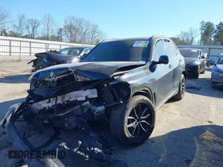 2019 BMW X5 xDrive40i with VIN 5UXCR6C55KLL01781, listed as a IAAI auction lot 38676093 with 1 mi miles. Bid and sale history available at carsss.com. Image 2.