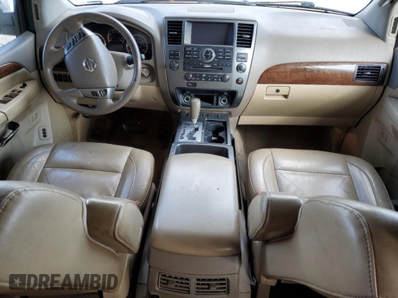 2014 Nissan Armada Platinum z VIN 5N1BA0NFXEN610187, wystawiony jako Copart lot #44145265 z przebiegiem Nie podano mil oraz Czysty tytuł • Clean title. Historia ofert i sprzedaży dostępna na DreamBid. Obrazek 8.