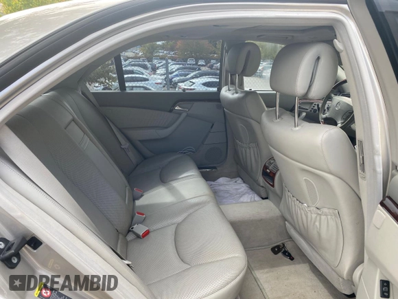 2005 Mercedes-Benz S-Class 5.0L with VIN WDBNG75J35A460118, listed as a Copart auction lot 77103084 with 99,573 mi miles and Clean Title. Bid and sale history available at carsss.com. Image 6.